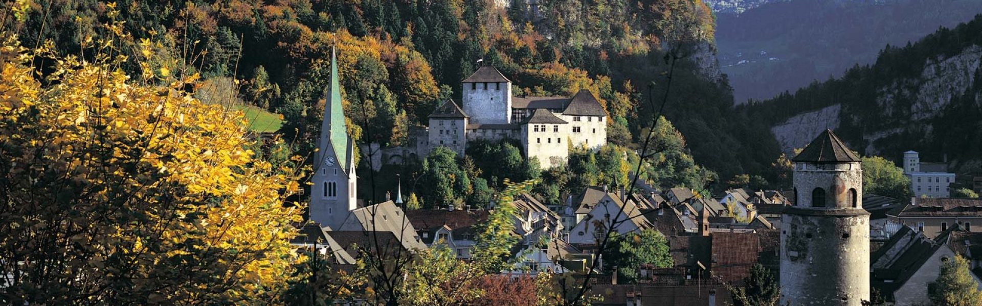 Feldkirch im Herbst, Schattenburg Museum, Vorarlberg.travel (c) Vorarlberg Tourismus GmbH
